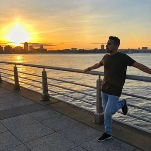 Meet your Posher, Daniel